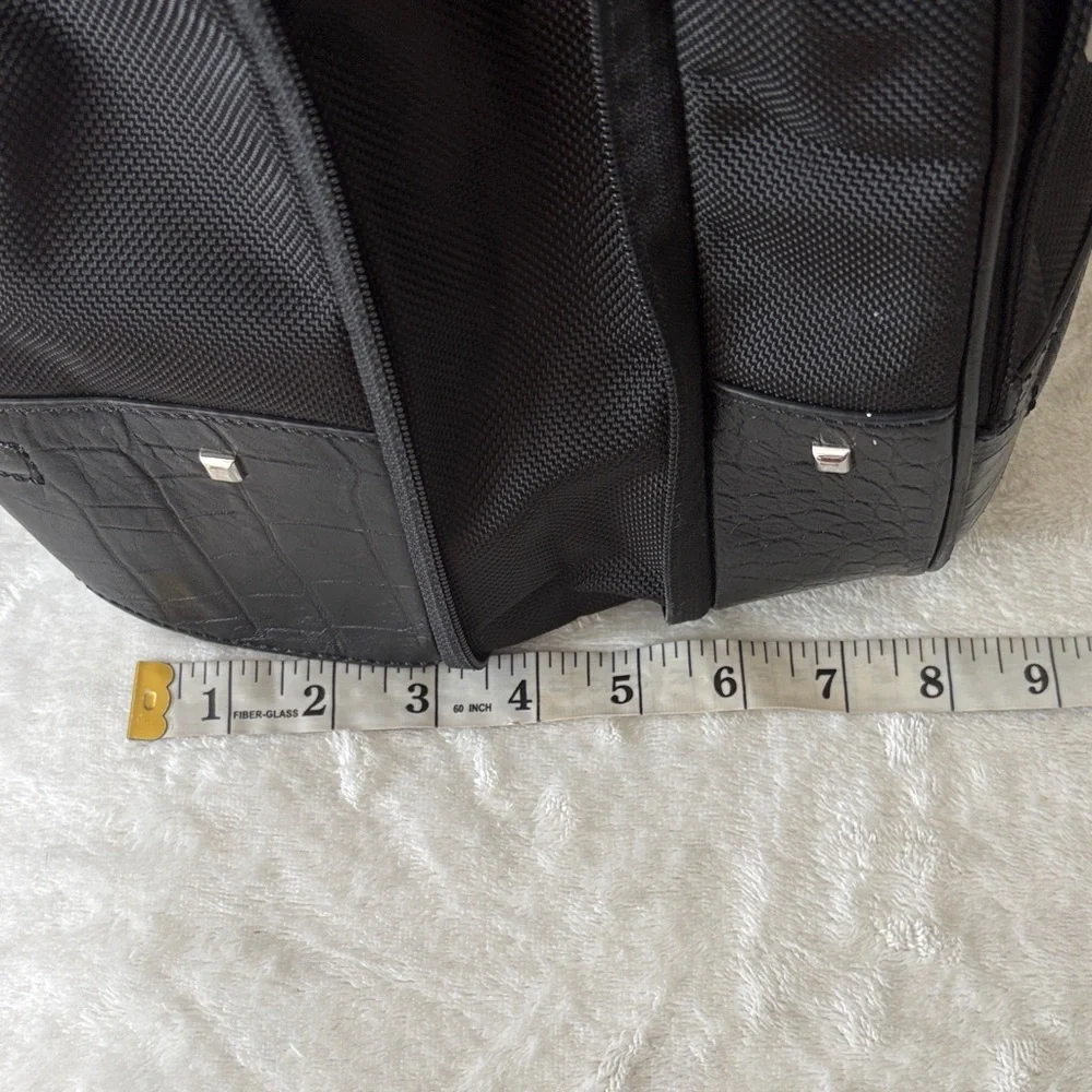 Tumi professional briefcase